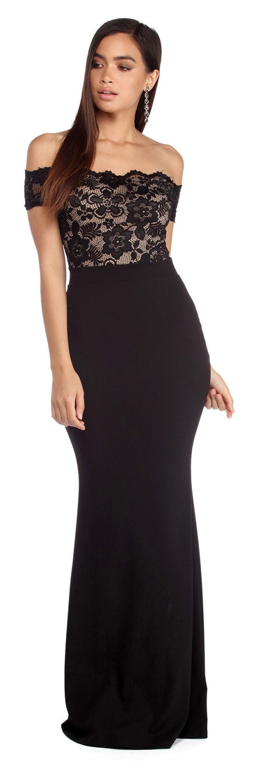 Vestido de encaje con hombros descubiertos Lola